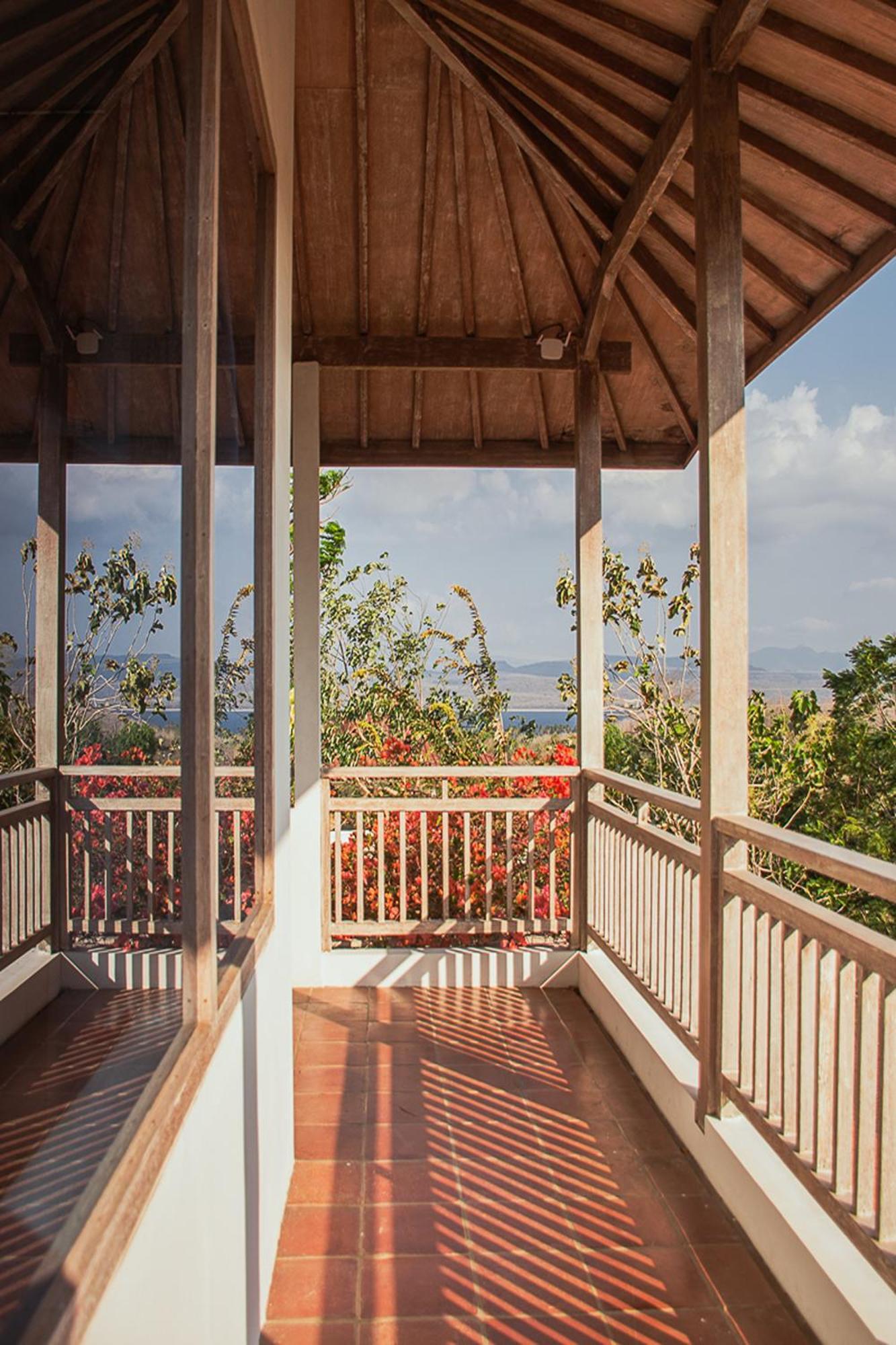 Bangsring Breeze Hotell Banyuwangi  Exteriör bild